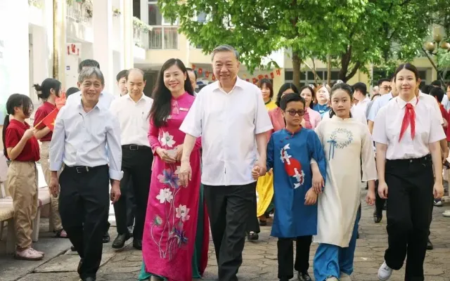 Không khí chuyến thăm